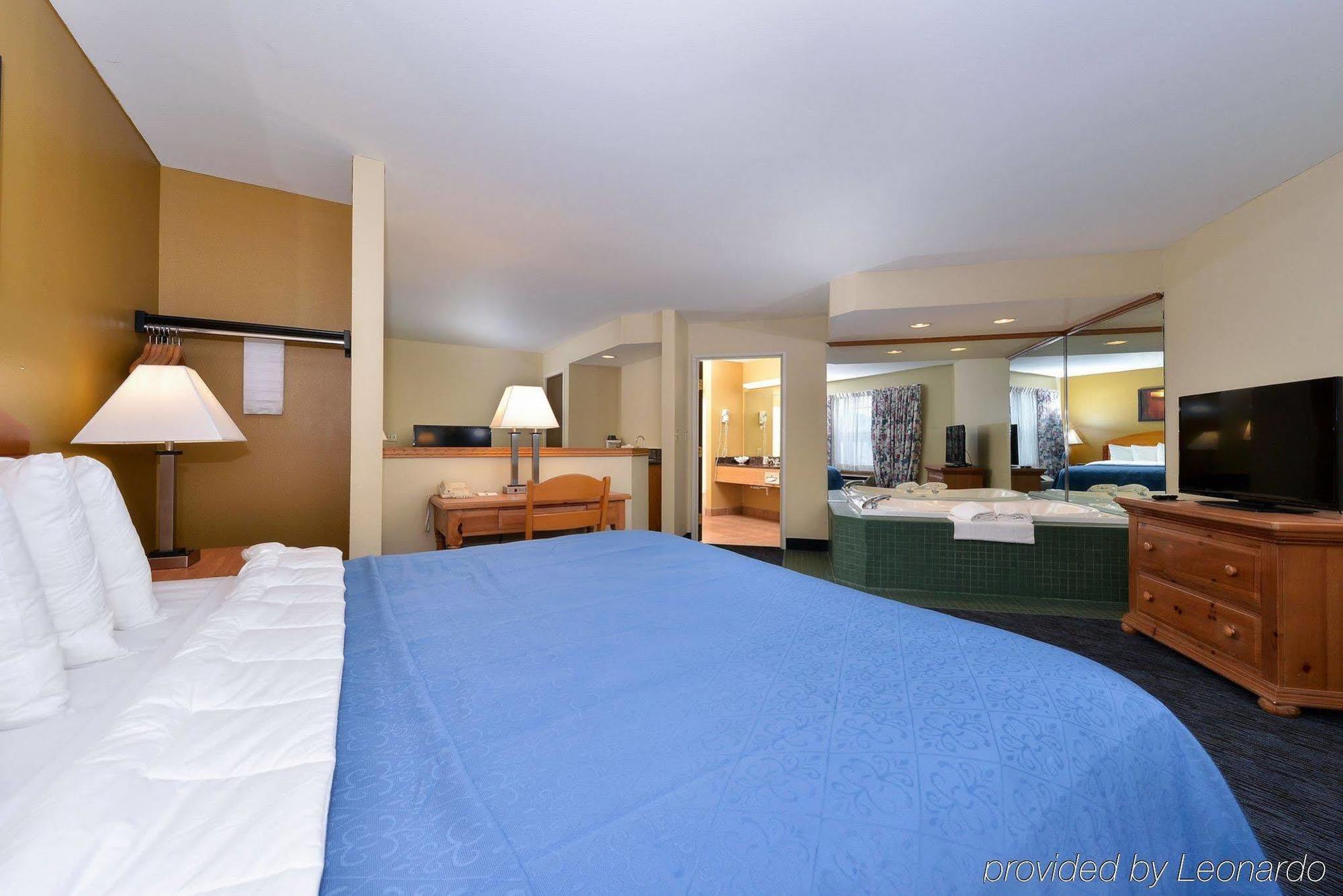 Quality Inn & Suites Shawano Eksteriør bilde